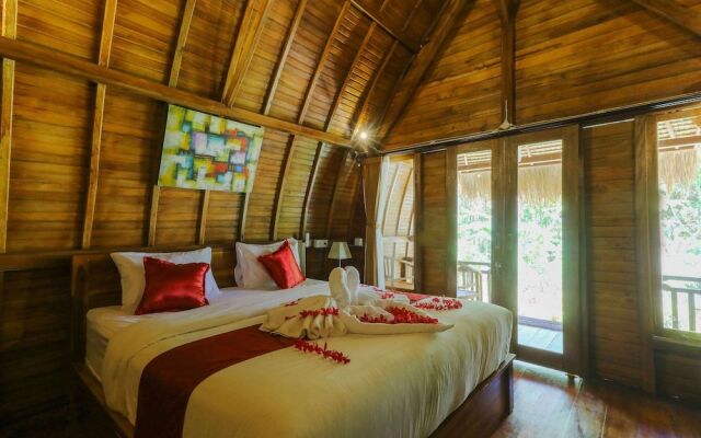 Bougainvillea Bungalow