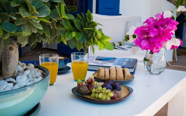 Santorini Mystique Garden