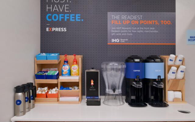 Holiday Inn Express Wixom by IHG
