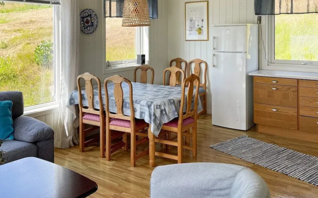 5 Person Holiday Home in Averoy