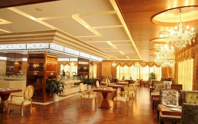 Baisheng Hotel