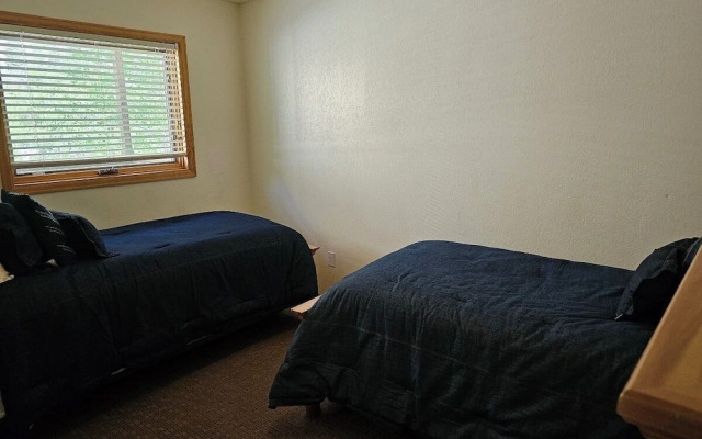 Cascade Three Bedroom Two Bath C07