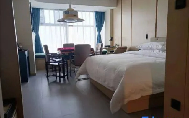 Vienna International Hotel (Kunming Dianchi Haiyuan Fortune Center)