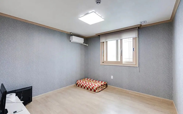 Yeosu Seongsim Pension