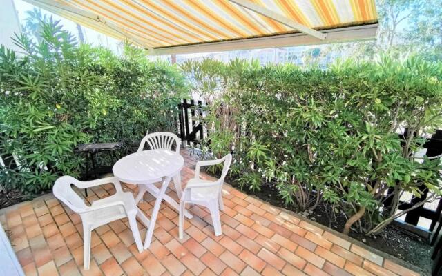 Résidence LE LAMPARO - 2 Pièces pour 4 Personnes 84