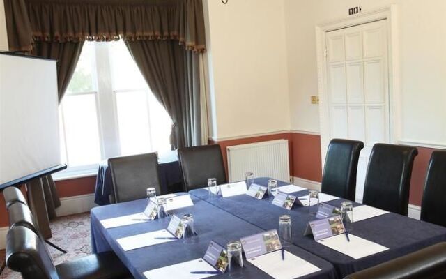 Best Western The Gatehouse Hotel