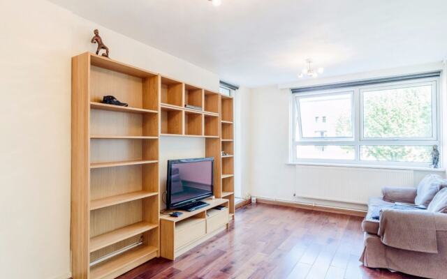 Spacious 1 Bed near Shepherds Bush
