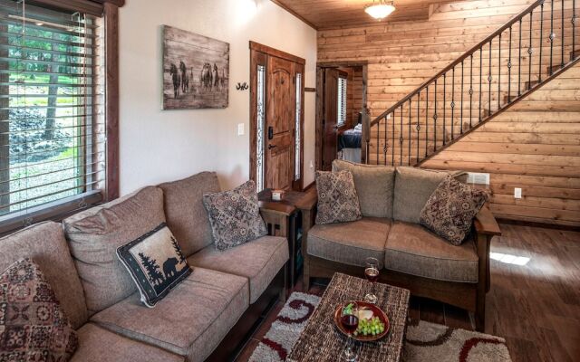 413crestviewmtncb - Crest View