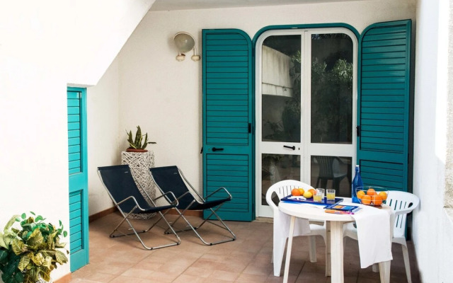 Luxurious Villa in Torre Suda with Jacuzzi