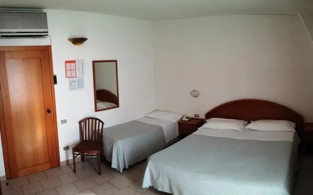 Hotel Eden