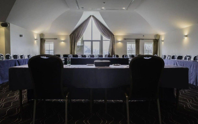 Tulfarris Hotel & Golf Resort