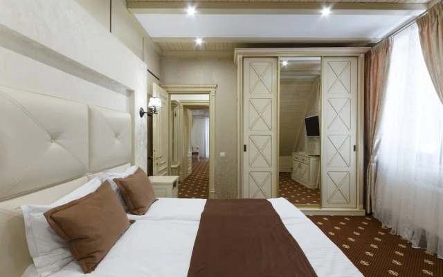 Chevalier Hotel & Spa