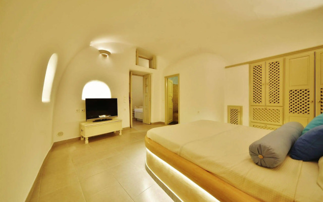 Chroma Suites