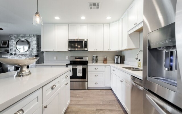 Pomelo Park 4 Bedroom House