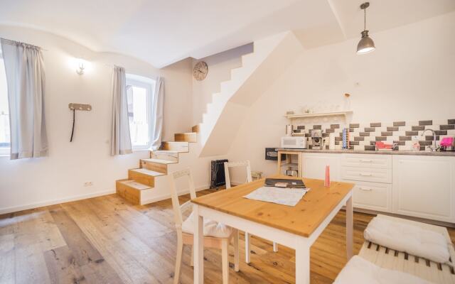 Vienna Vintage Apartment