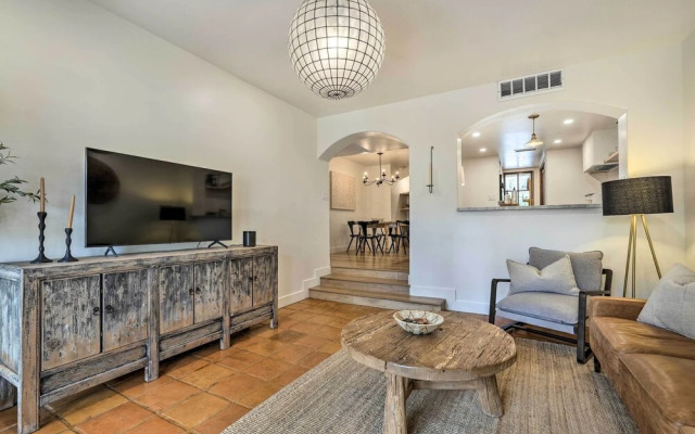 Scottsdale Condo w/ Pool Access, Near Old Town!