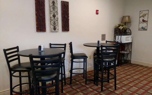 SureStay Hotel by Best Western Whittington Rend Lake