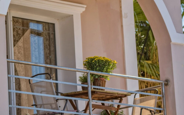 'helios Maisonette' In Laganas