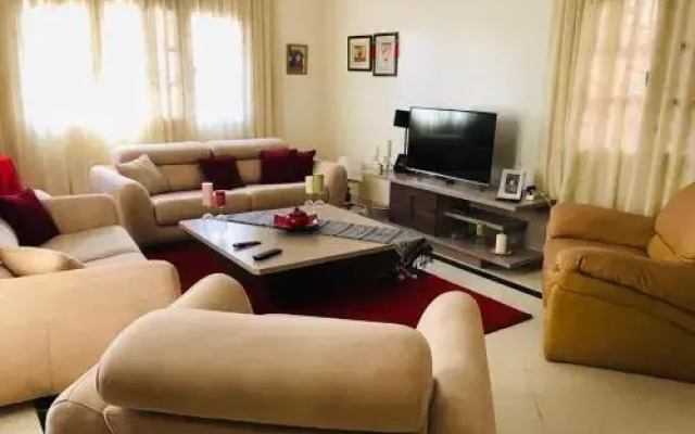 Sarra Hotel