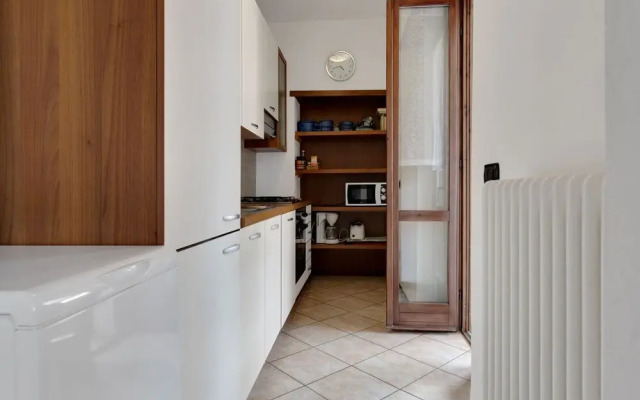 Spacious Apartment near Lake in Dongo