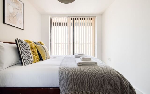 The Liverpool Street Apartments