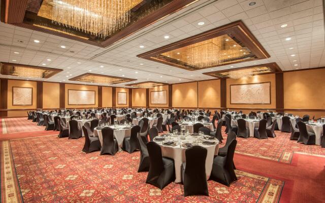Crowne Plaza Knoxville Downtown University by IHG