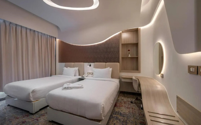 Mirage Hotel & Conference Center