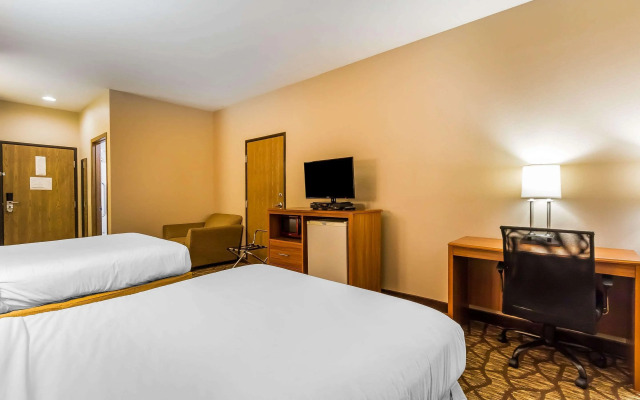 Quality Inn & Suites