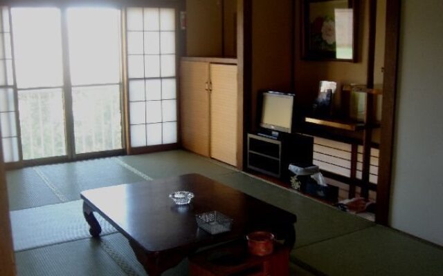 Bimikaishoku Shiosai no Yu Mikaku