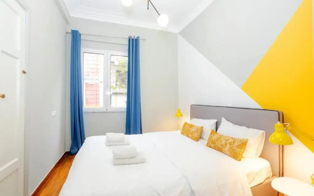 Acropolis Apartments