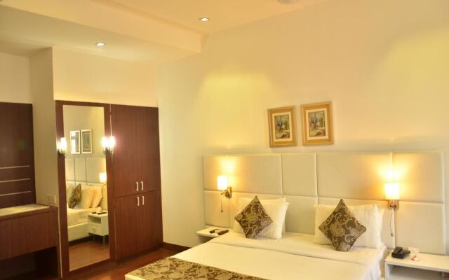OYO 2037 Hotel Manor
