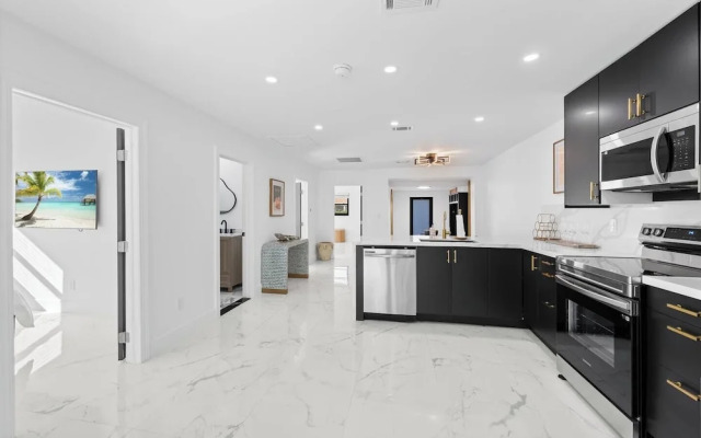 Luxury poolside paradise