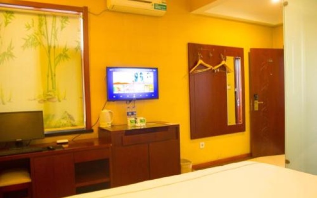 格林豪泰(吕梁凤山路中央公园店) – Guest Rooms – Luliang