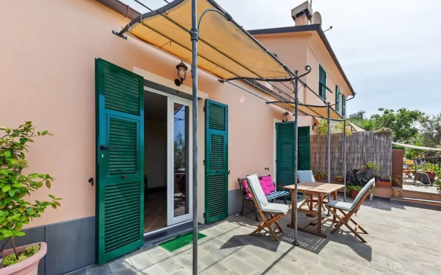 Lovely Apartment in Villa With Garden