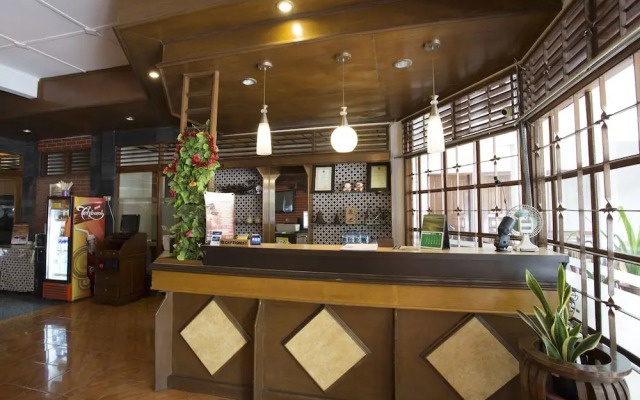 RedDoorz near Terminal Condong Catur 2