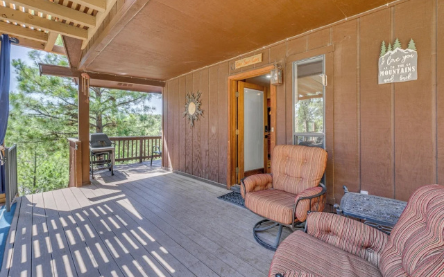 Tranquil Ruidoso Cabin w/ Private Hot Tub!