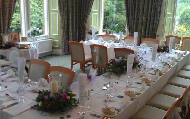 OYO Kirkconnel Hall Hotel