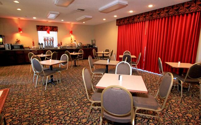 Days Inn by Wyndham Round Rock