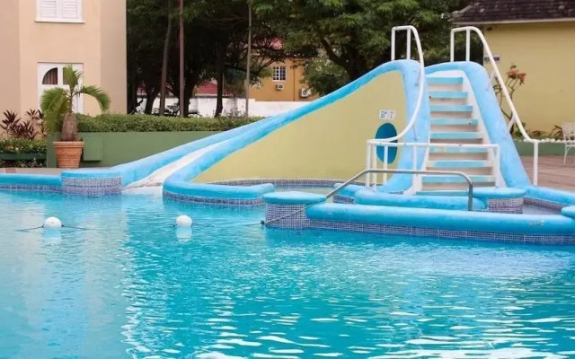 Studio at Sandcastle Resort