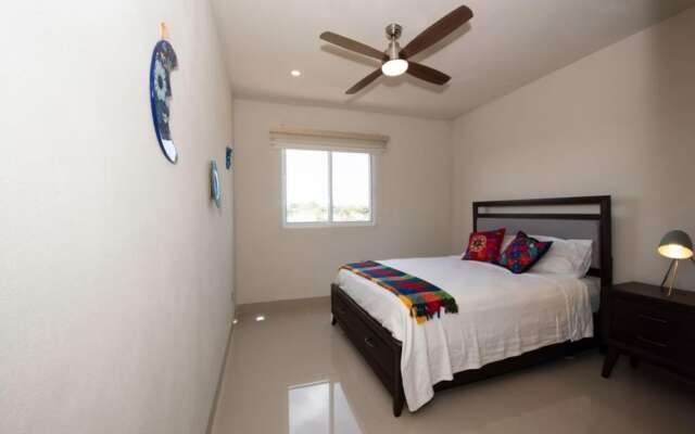 Los Azulejos 5D 3 BR by Casago