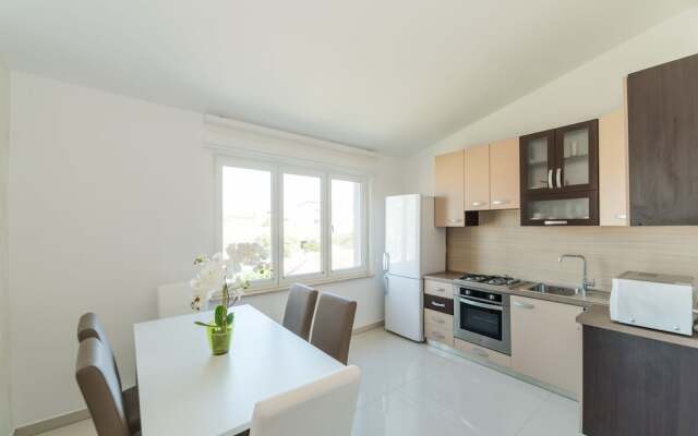Apartments Mavracic