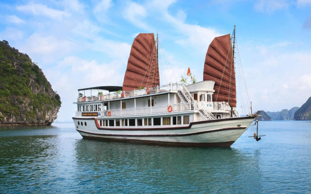 Legacy Cruise