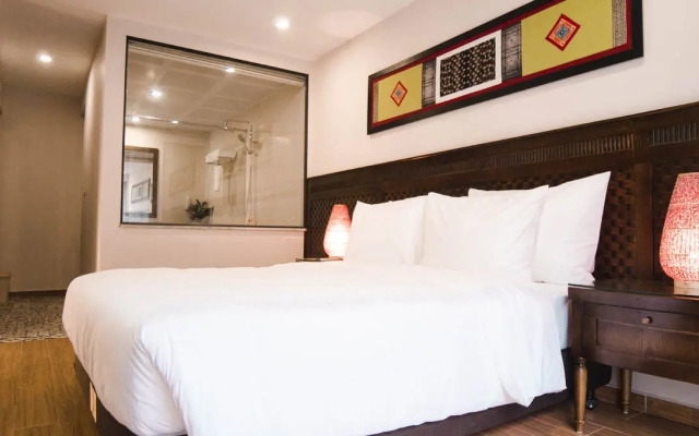 Azure Sapa Hotel