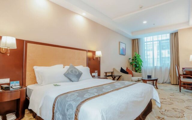 Shenzhen Donghua Jiayue Hotel