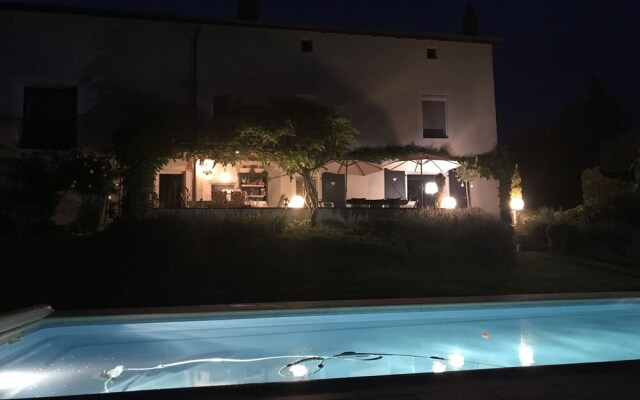 LA MAISON D INÈS - Chambres d Hôtes de Charme -