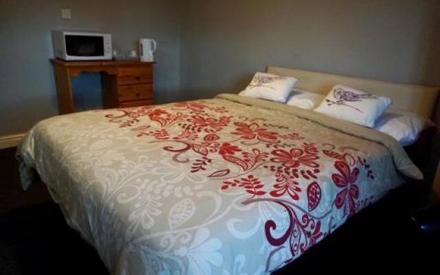 Adnans Hotel