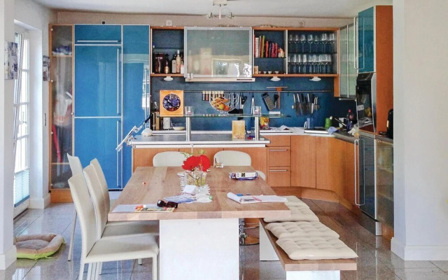 Amazing Home in Beckerwitzhohenkirchen With 3 Bedrooms, Jacuzzi and Wifi
