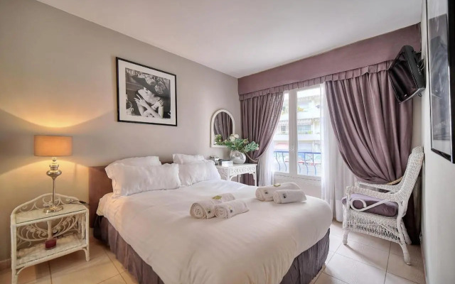 IMMOGROOM - 2 BR - Air conditioning - Wifi - Terrace - Common parking