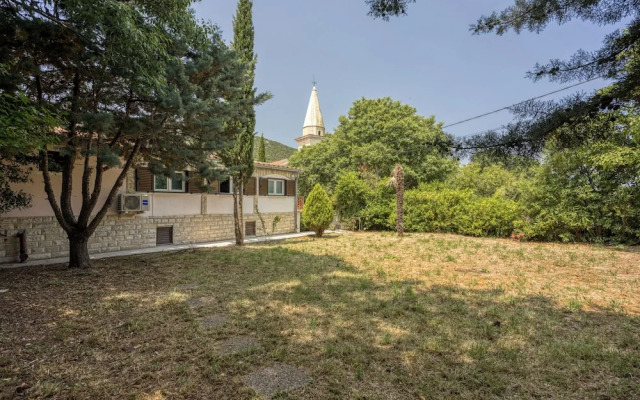 Captain's House - Sv. Jakov