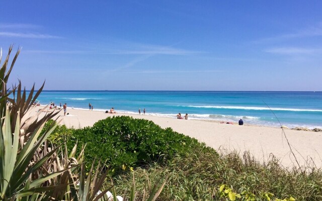 Maison Papillon Vacation Home